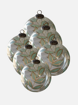 Laurel Ornament