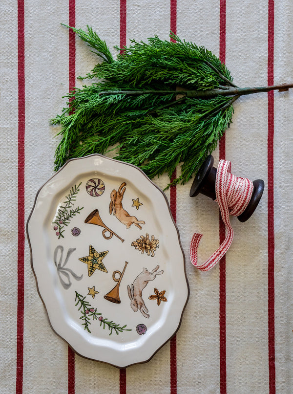 Second picture of Scalloped Bunny Platter