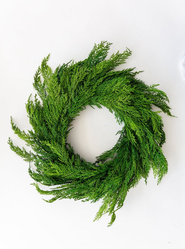 Faux Cedar Wreath - HJHOL0240 - OS