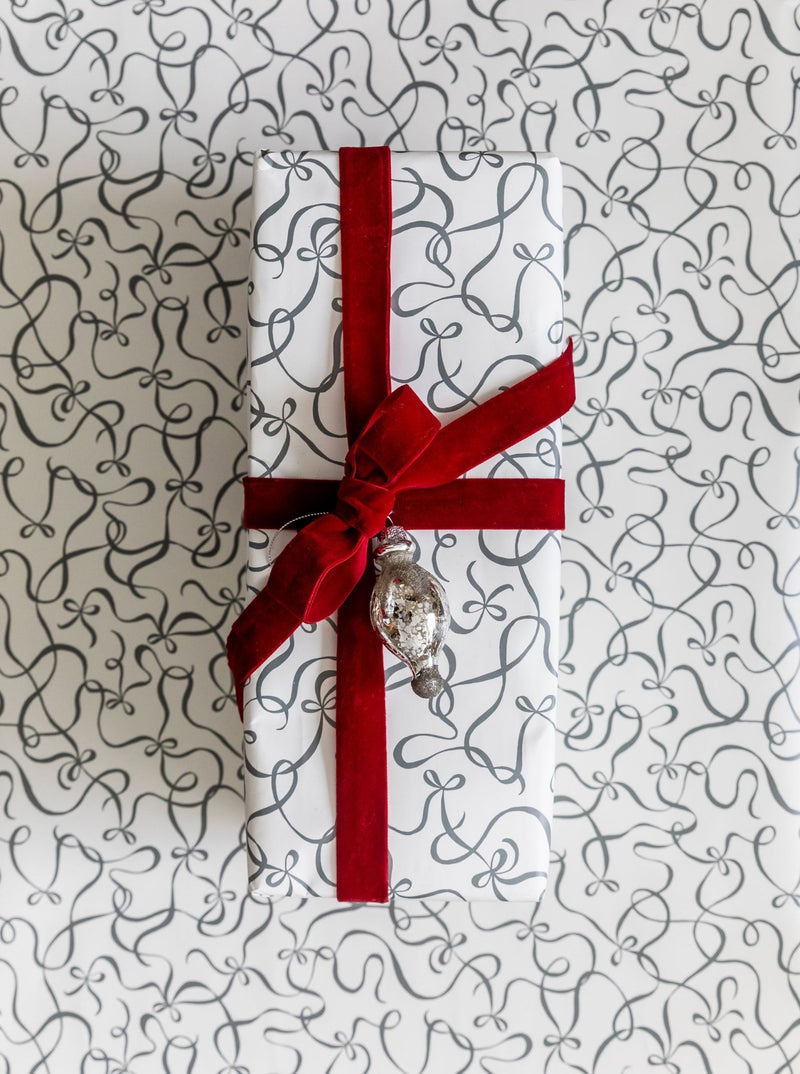 Ribbons & Bows Wrapping Paper - HJHOL0170 - OS