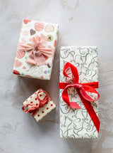 Ribbons & Bows Wrapping Paper - HJHOL0170 - OS